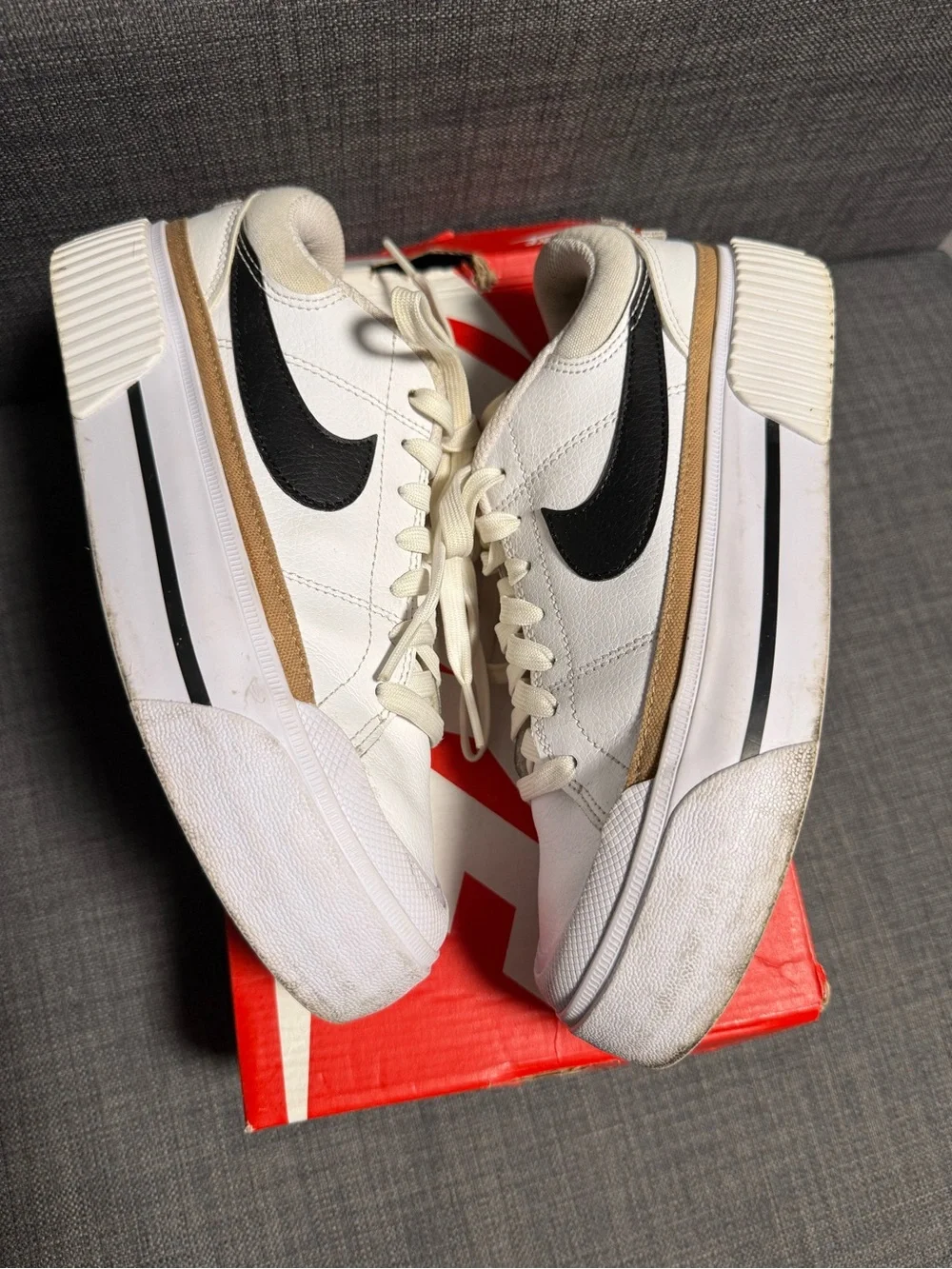 Nike Women Court Legacy platform  Sneakers